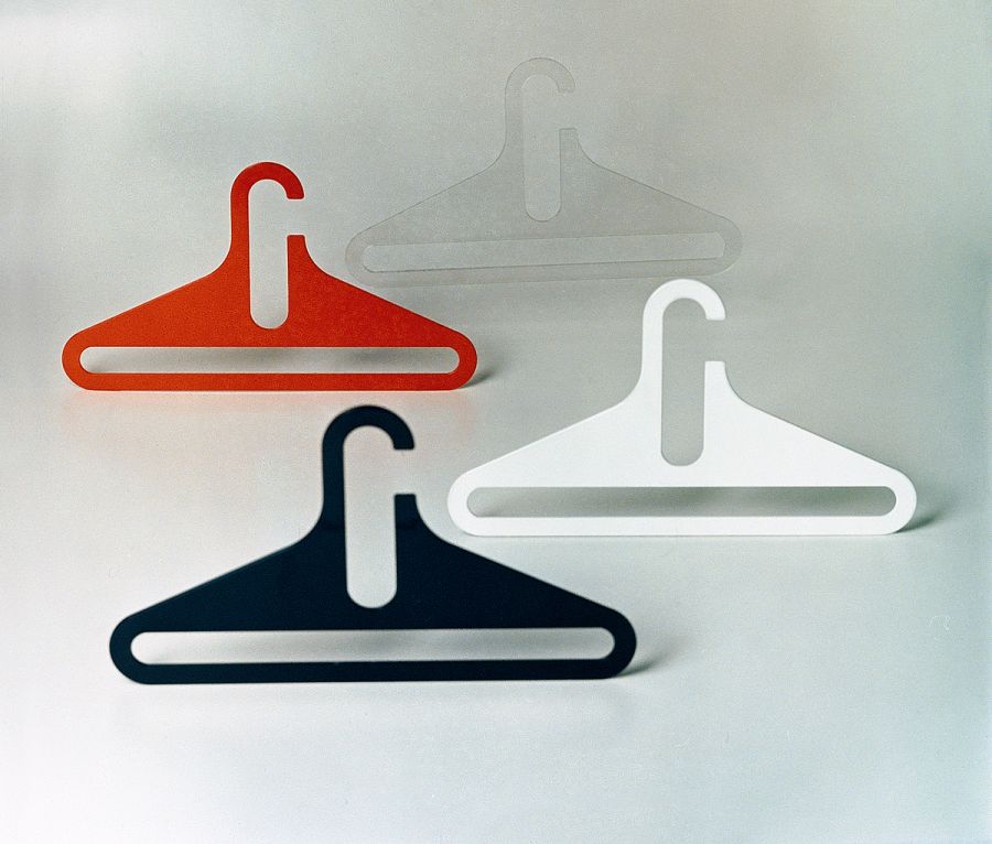 SILVESTRIN Design: Clothes Hanger