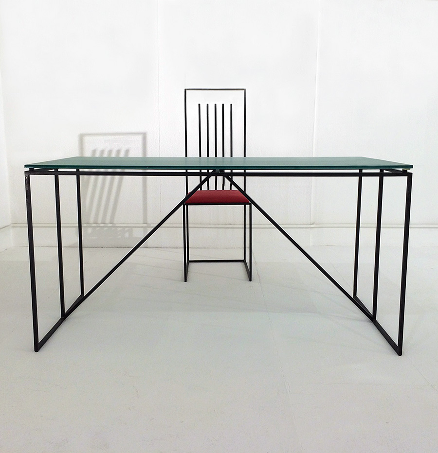 SILVESTRIN Design: Table and Chair